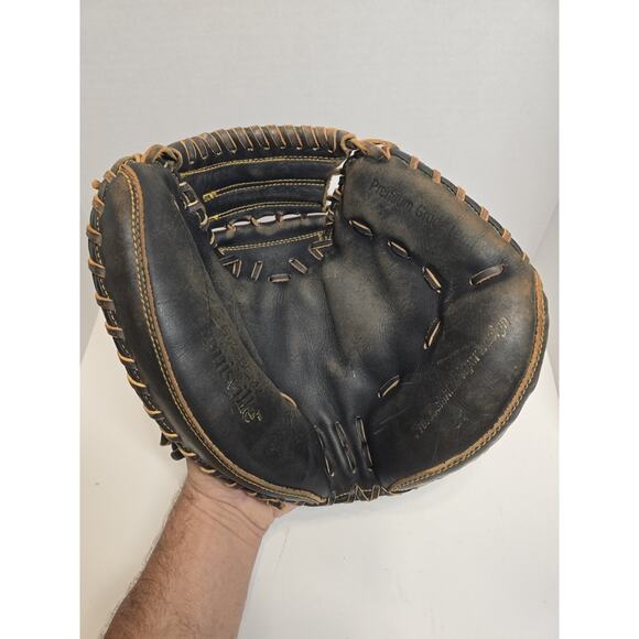 Louisville Slugger Catchers Mitt 12.5 Bcm2 Series Black - Picture 2 of 4